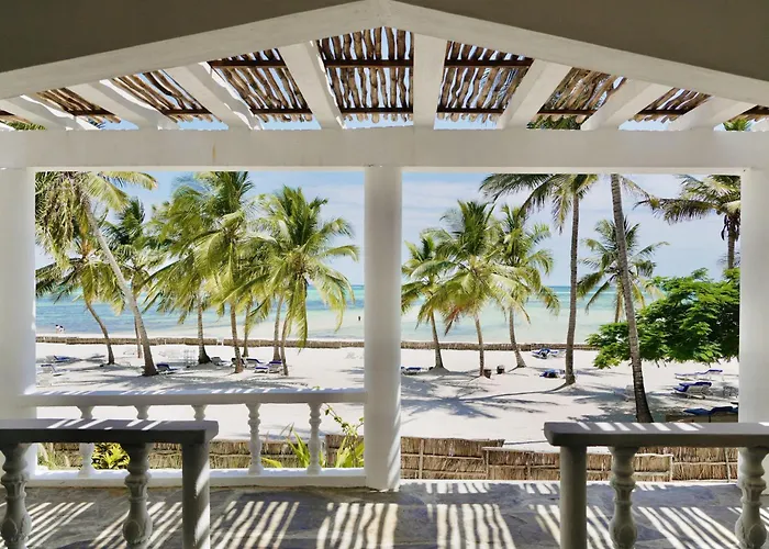 Jacaranda Beach Resort Watamu